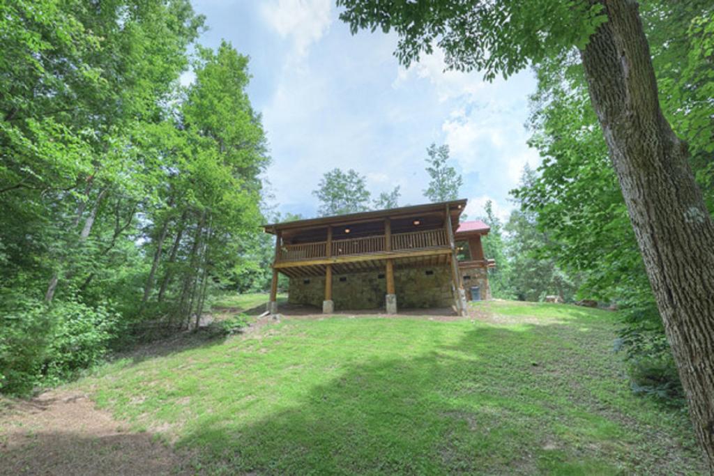 Bearly Lovers Gatlinburg Exterior photo